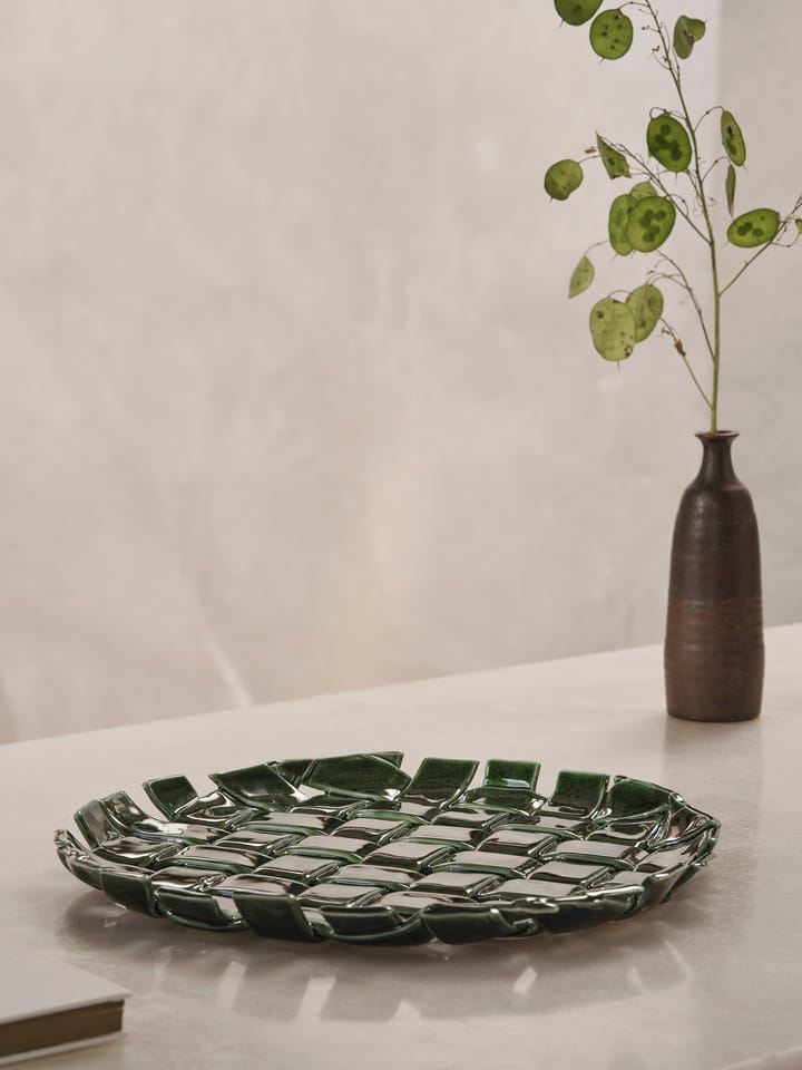 Plait fat Ø30 cm, Emerald green Ferm Living