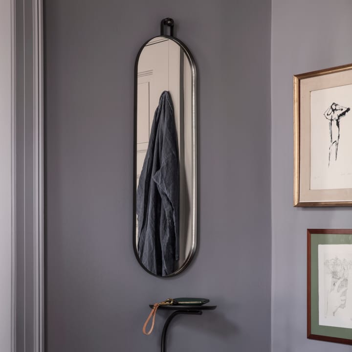 Poise oval spegel, svart Ferm Living