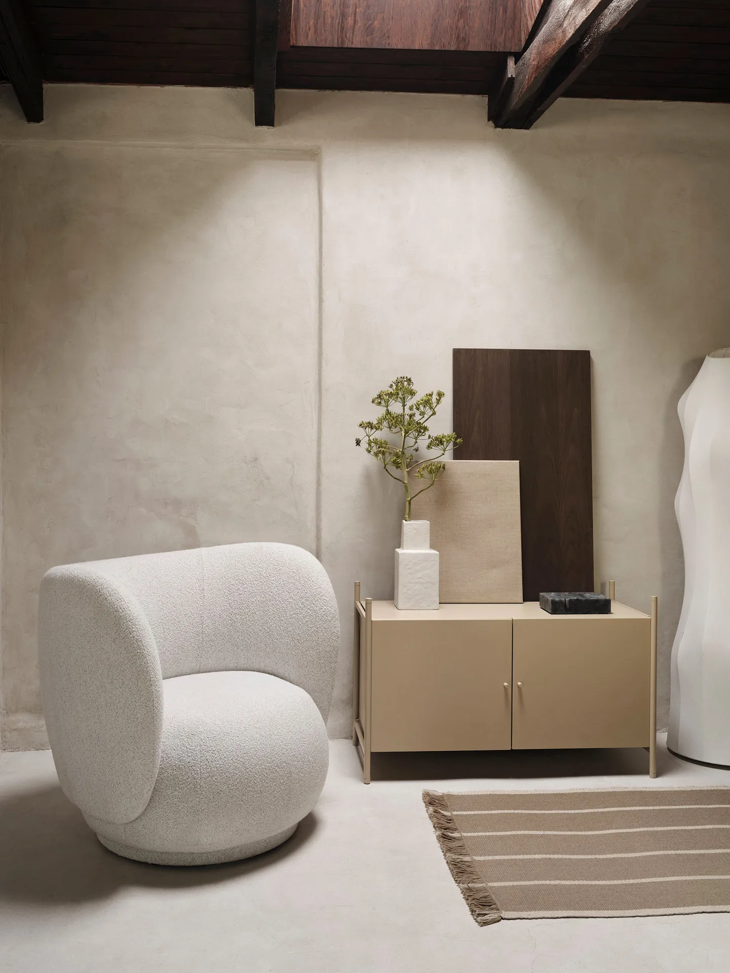 Punctual skåp 41,6x91,5 cm, Cashmere Ferm Living