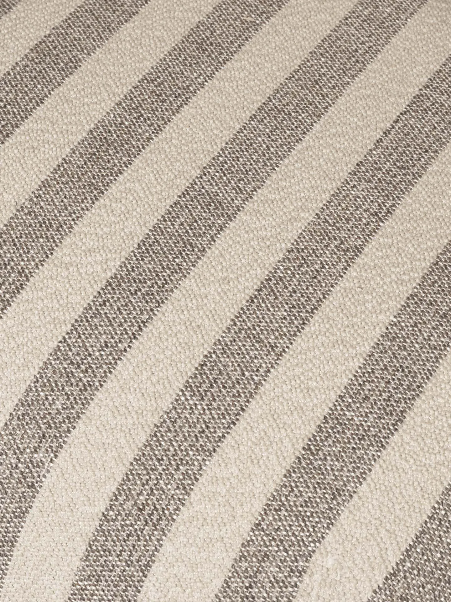 Rico lounge chair piccolo fåtölj, Louisiana, Sand-off-white Ferm Living