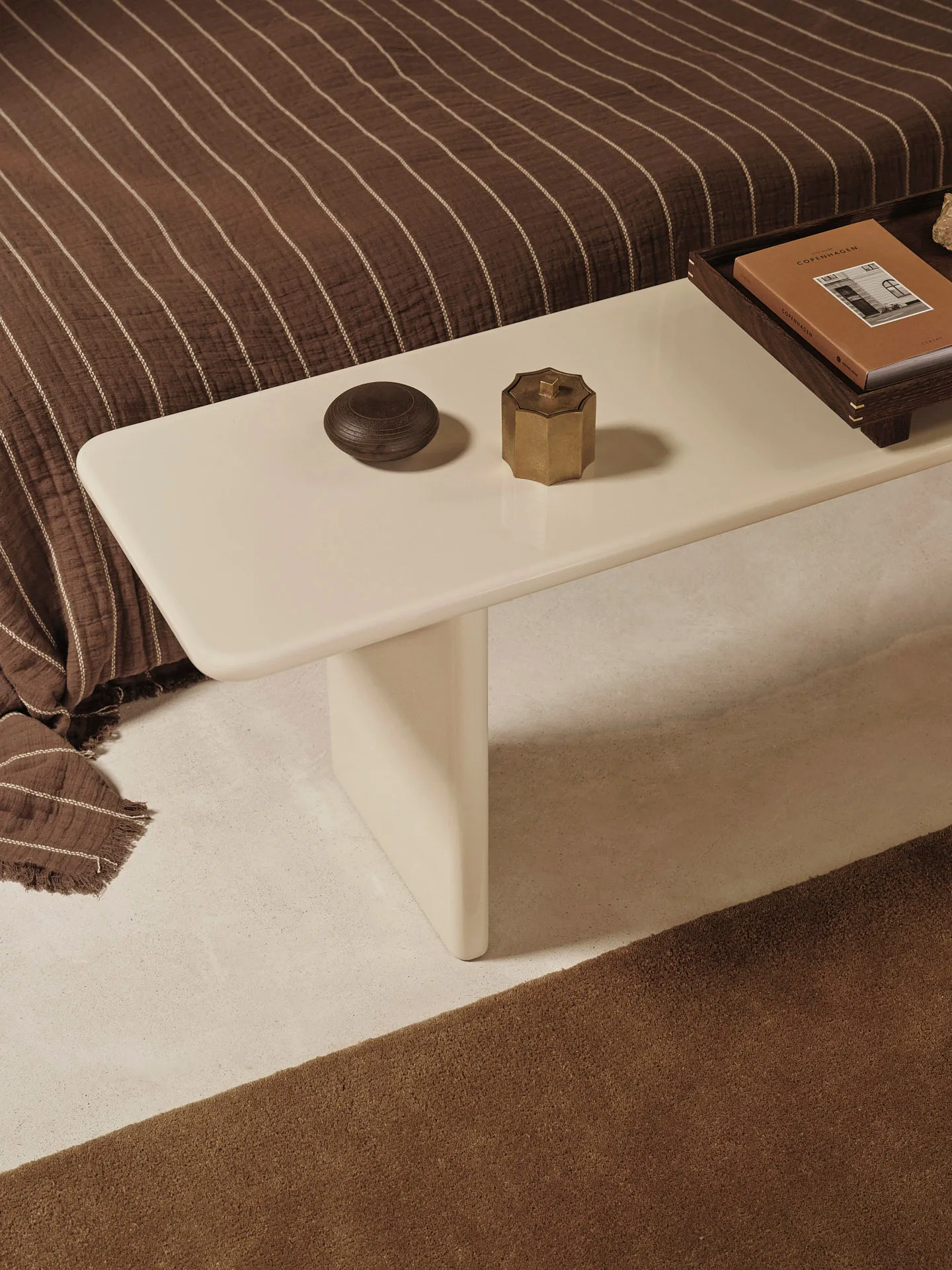 Rink bänk 140 cm, Eggshell Ferm Living