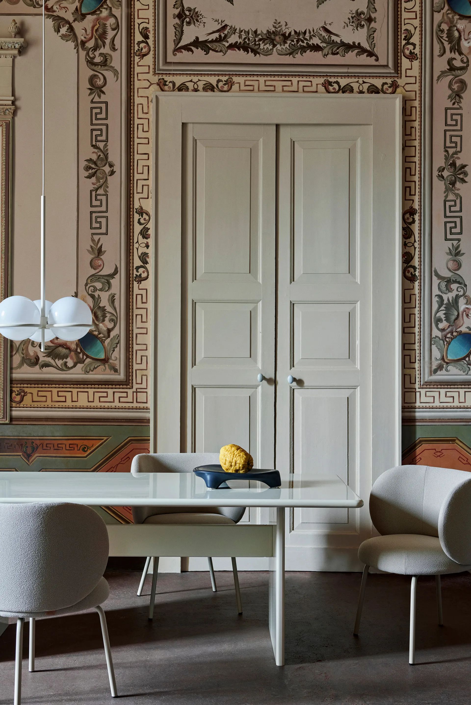 Rink matbord large 240x90x74 cm, Eggshell Ferm Living