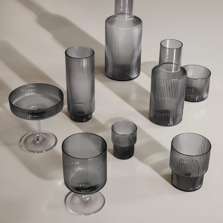 Ripple champagneglas 2-pack - Smoked grey - Ferm LIVING