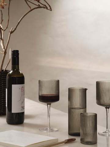 Ripple mjölkkanna 40 cl - Smoked grey - Ferm Living