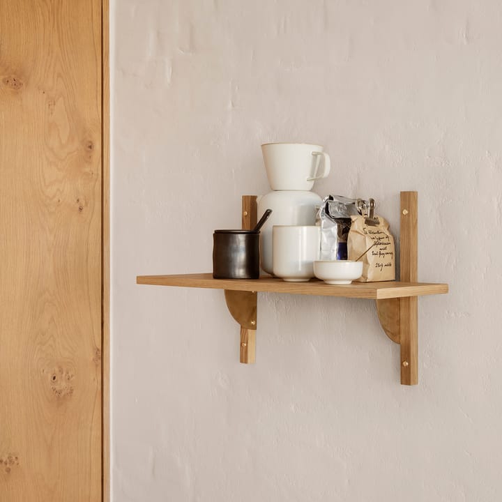 Sector hylla single narrow, Ek-mässing Ferm Living