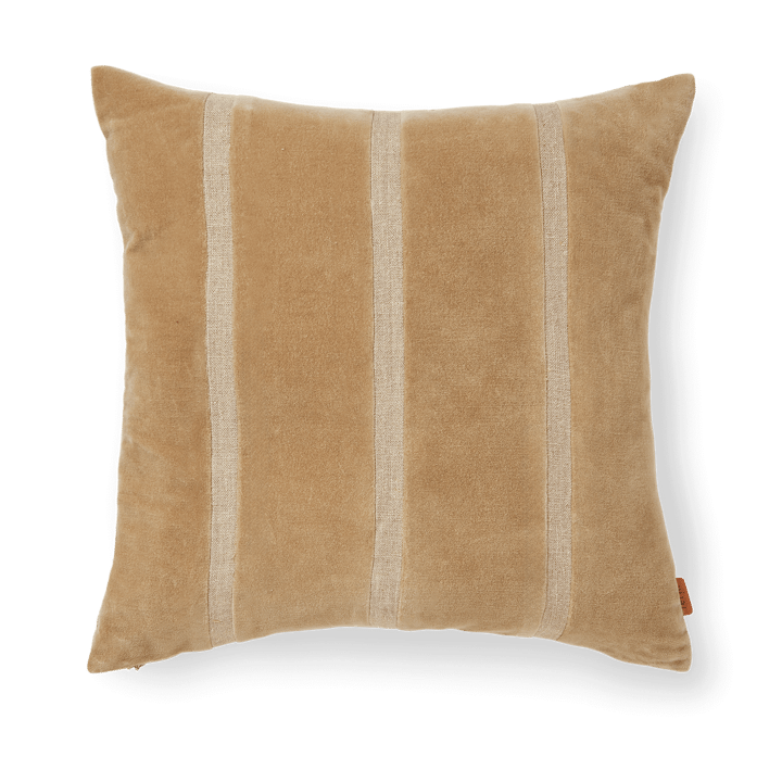 Senti Stripe kudde 50x50 cm - Dark sand-linen - Ferm Living