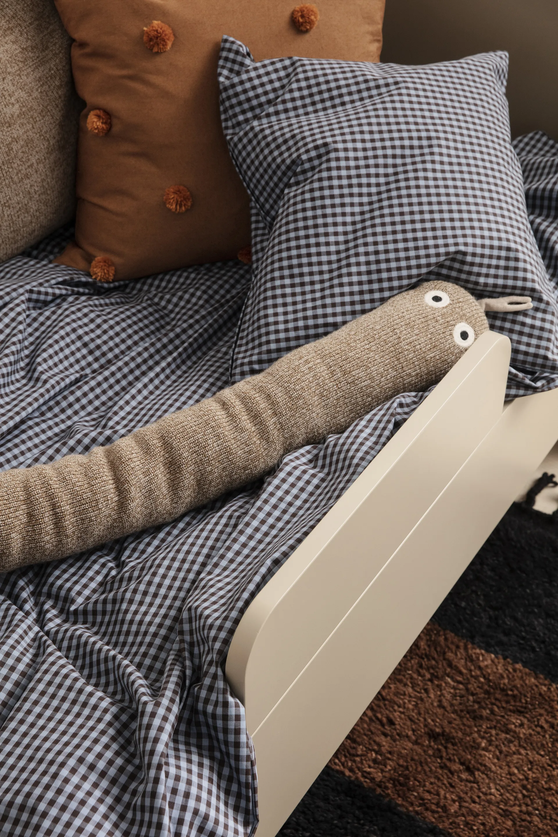 Sill stödbräda till säng, Cashmere Ferm Living