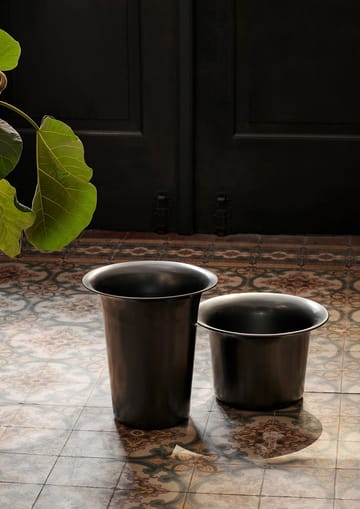 Spun alu korg låg Ø37 - Blackened Aluminium - Ferm Living