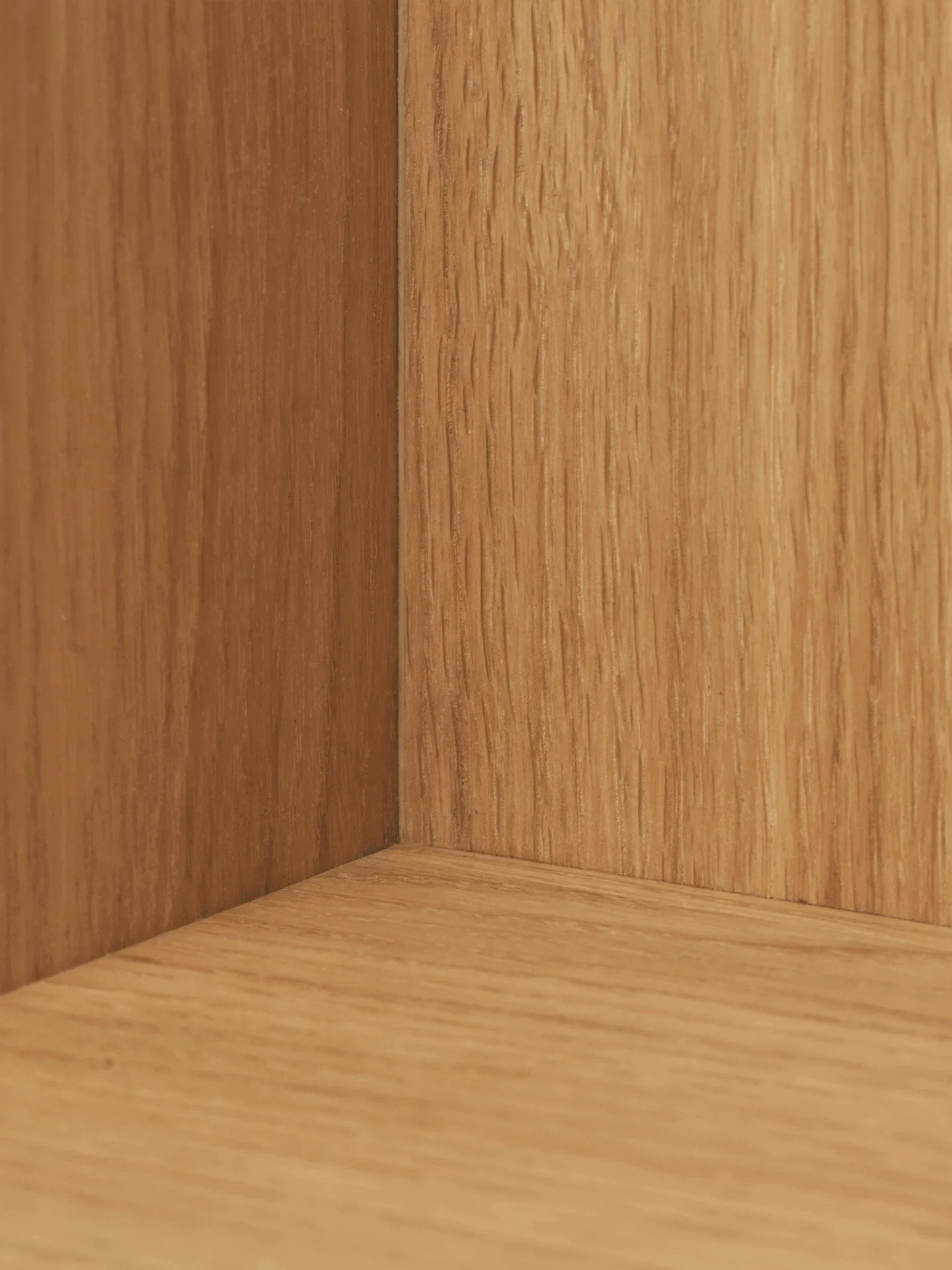 Stagger hylla low, Oiled Oak Ferm Living