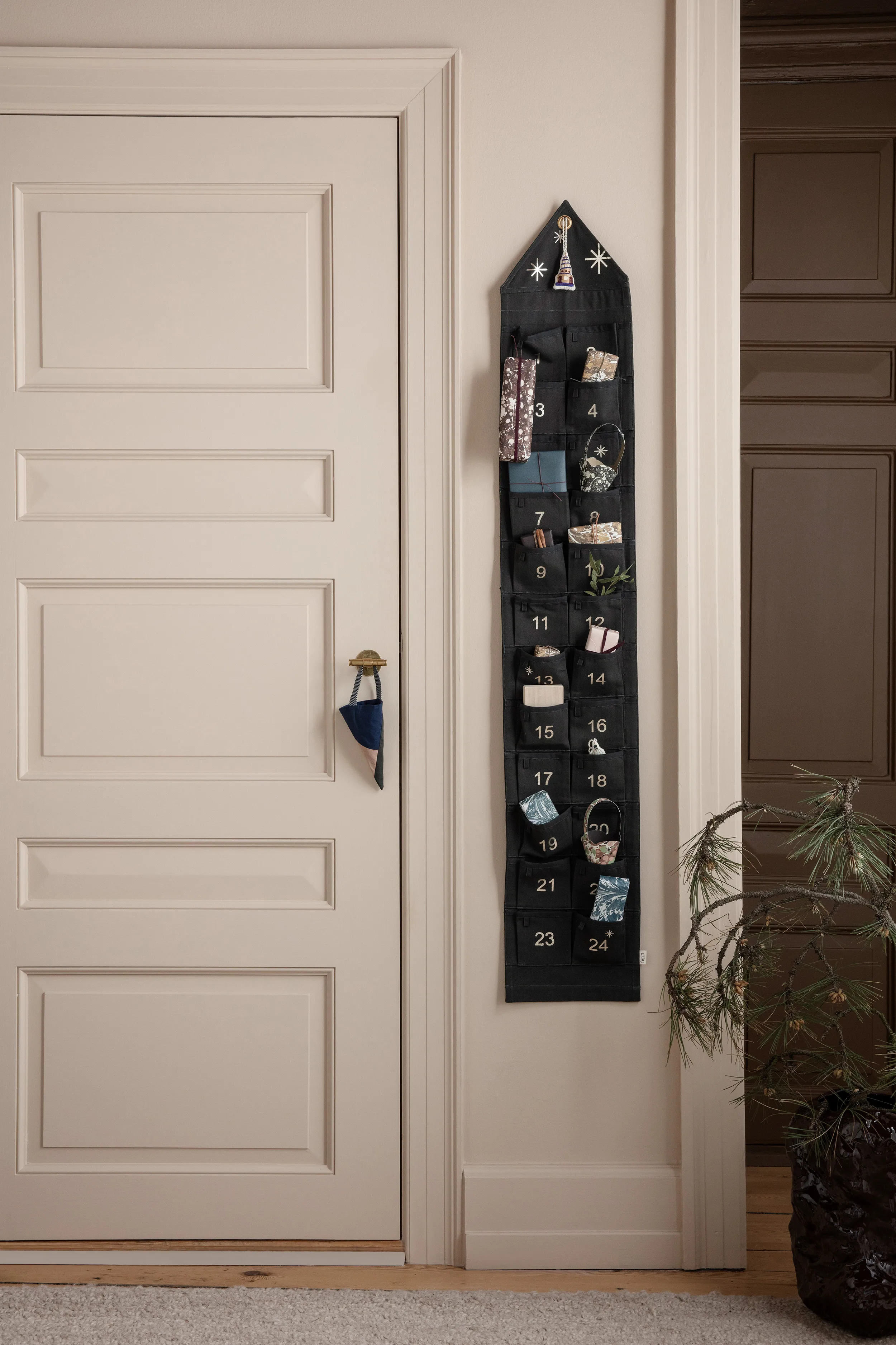 クリスマス ferm LIVING Star Christmas Calendar Star Advent Calendar | Christmas decoration in 100% cotton | Ferm