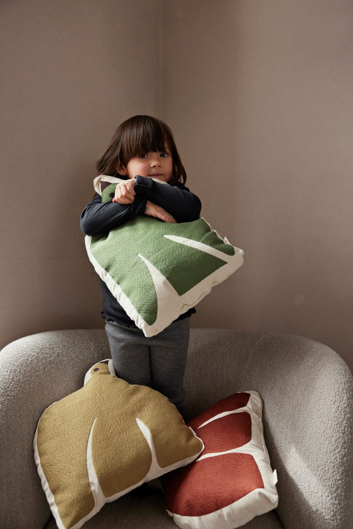 Swif bird kudde 32,5x48 cm, Avocado Green Ferm Living