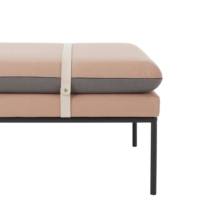 Turn Dagbädd, tyg fiord by kvadrat rust, svart stativ Ferm Living