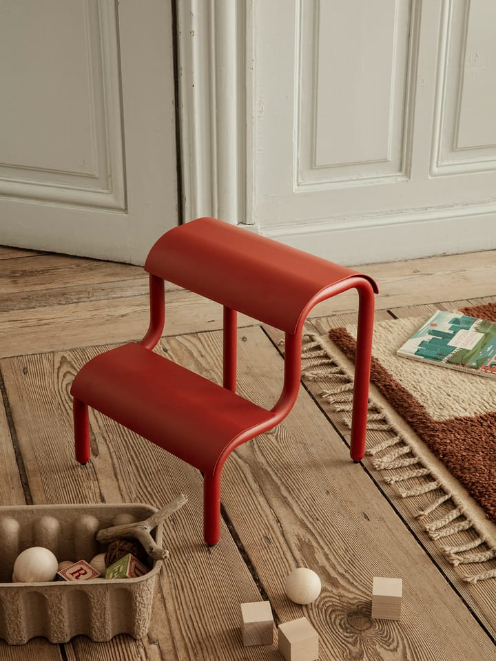 Up stegpall, Poppy Red Ferm Living