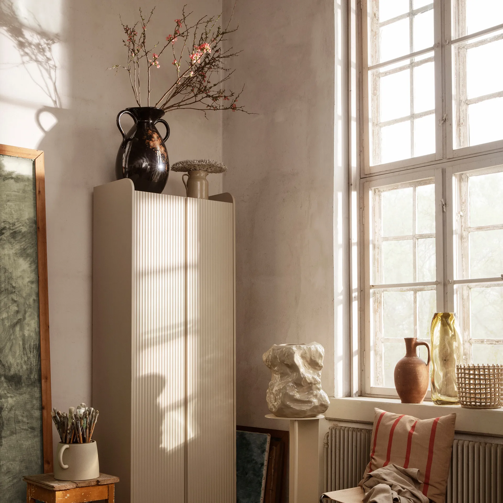 Verso golvvas 49 cm, Svart-brun Ferm Living