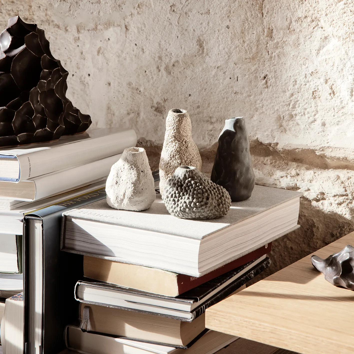 Vulca vas mini, Off white stone Ferm Living