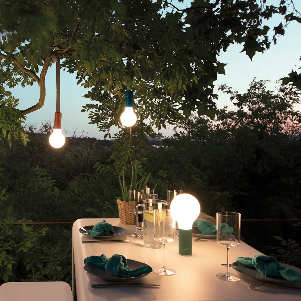 Aplô bordslampa, Cactus (grön) Fermob