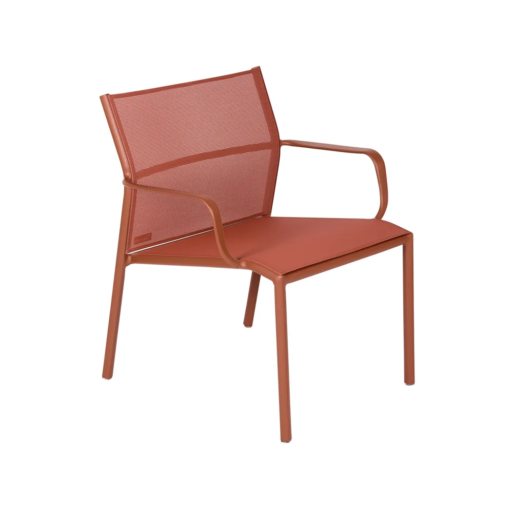 Cadiz karmstol låg, Red ochre (röd) Fermob