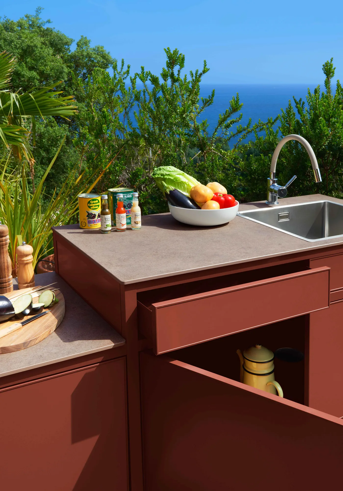 Goosto The Gourmet utekök med diskho, Red ochre Fermob