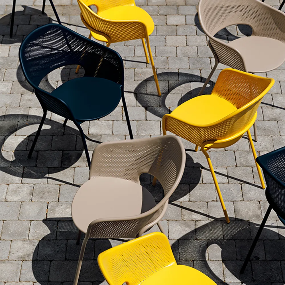 Kate karmstol, opaline green Fermob