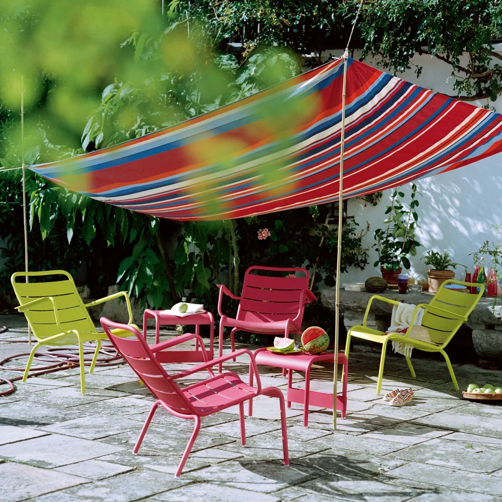 Luxembourg bord/fotpall, poppy, large Fermob