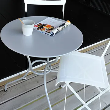 Opera+ bord Ø67 cm - Storm grey (grå) - Fermob