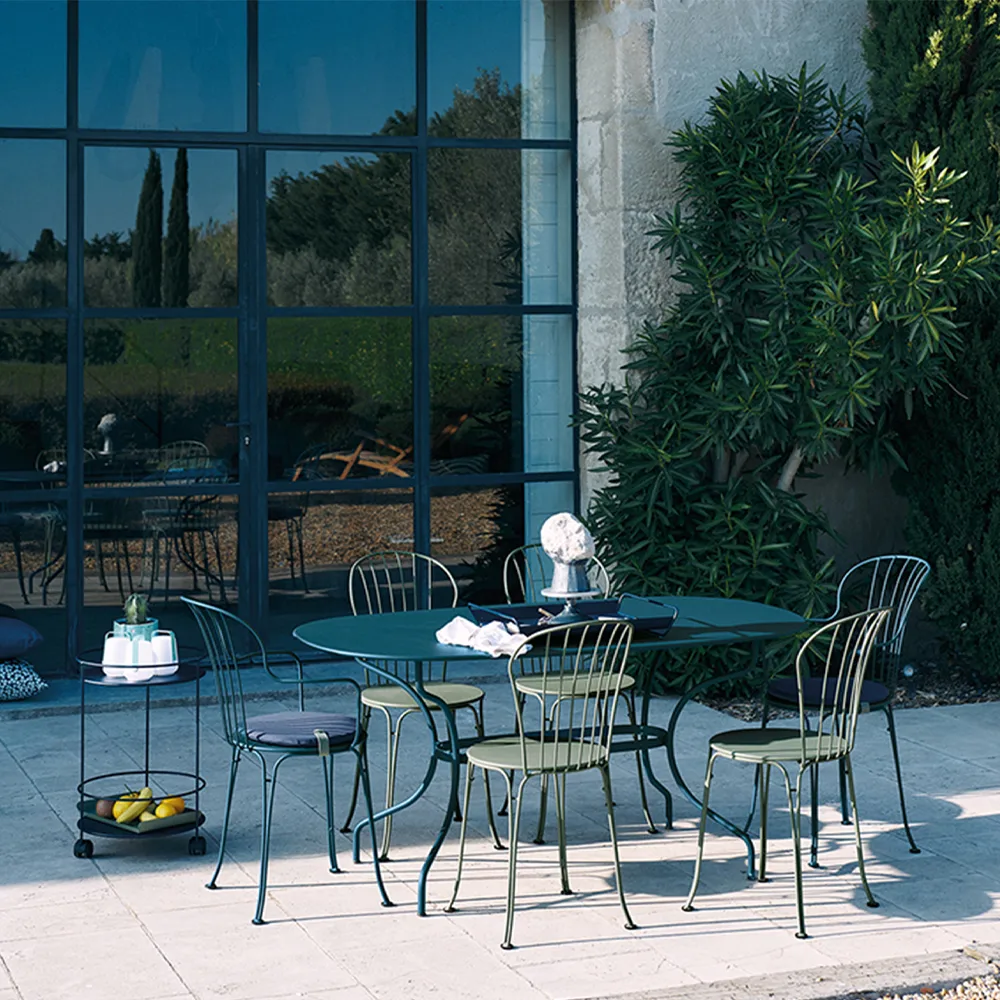 Opera+ bord ovalt, clay grey Fermob