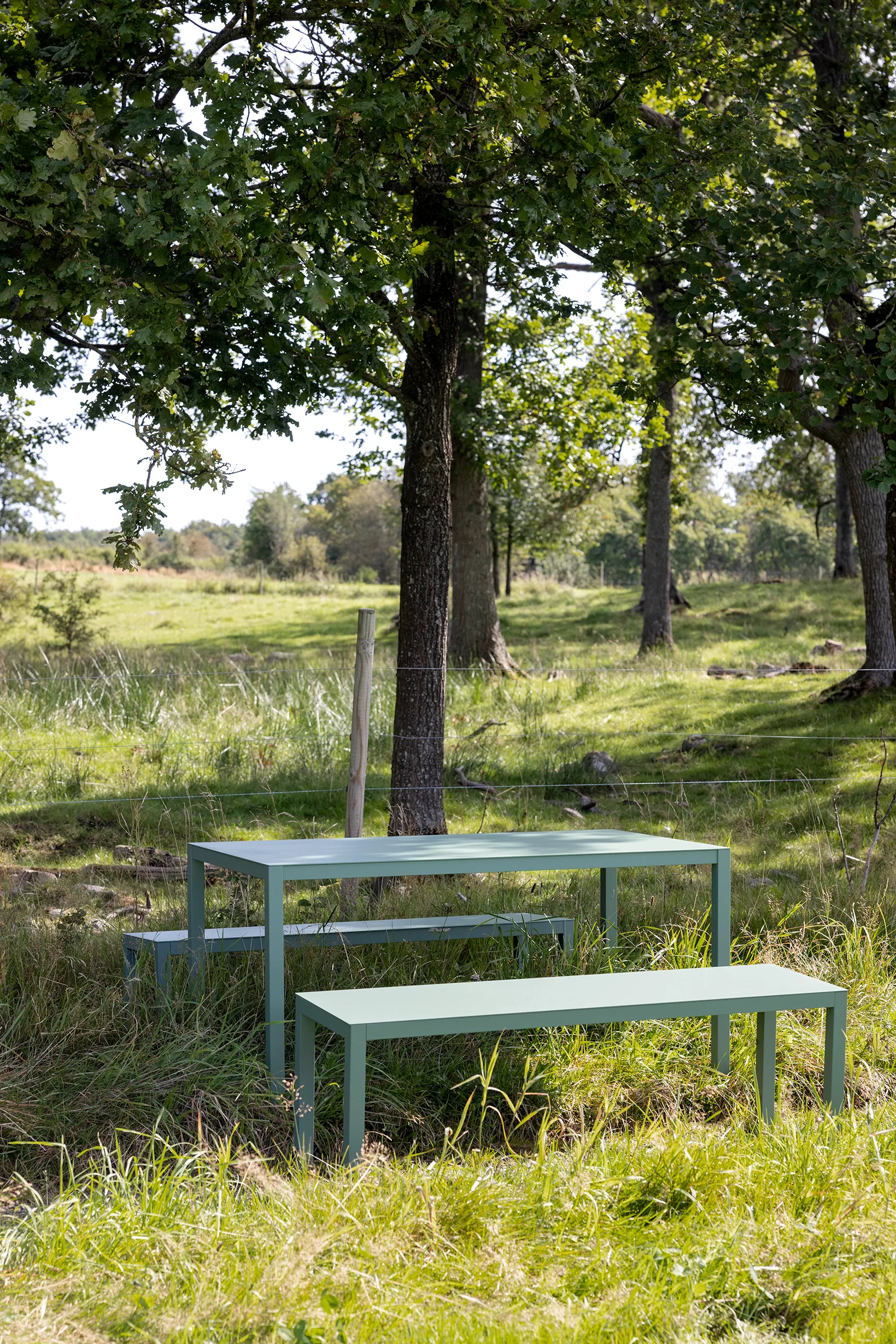 Aria bänk, Sage green Fiam