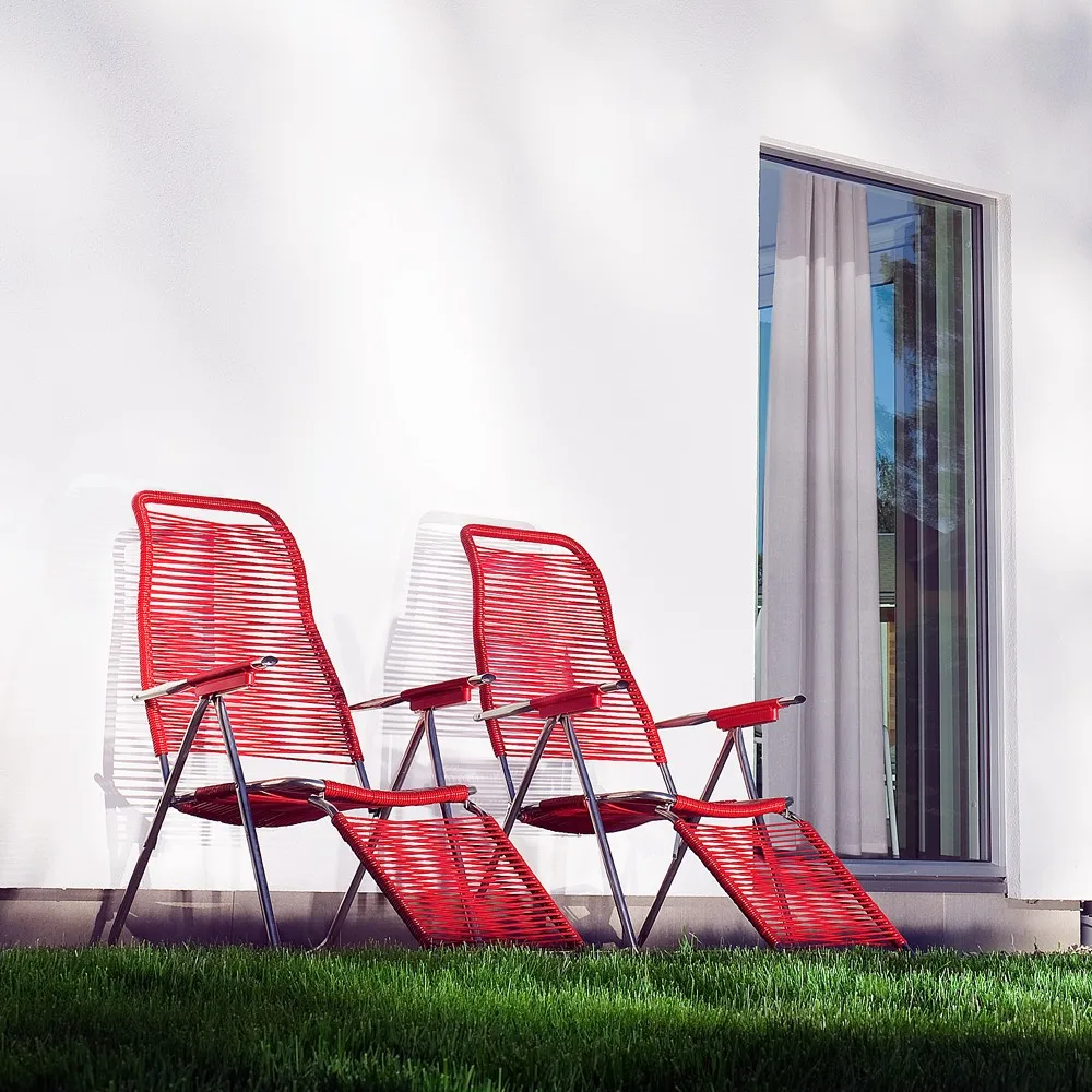 Spaghetti solstol med fotstöd, Red Fiam