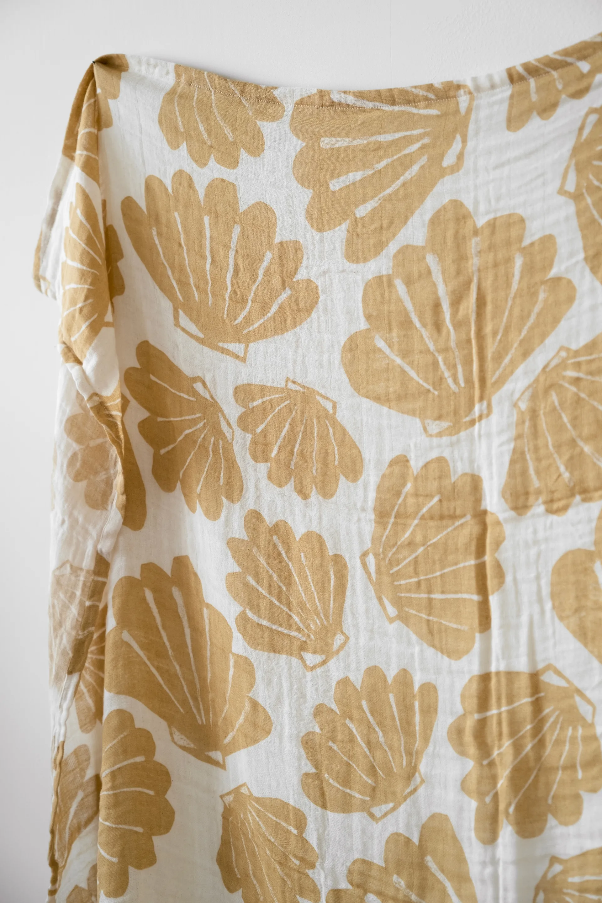 Snäcka muslinfilt 120x120 cm, Sand Fine Little Day