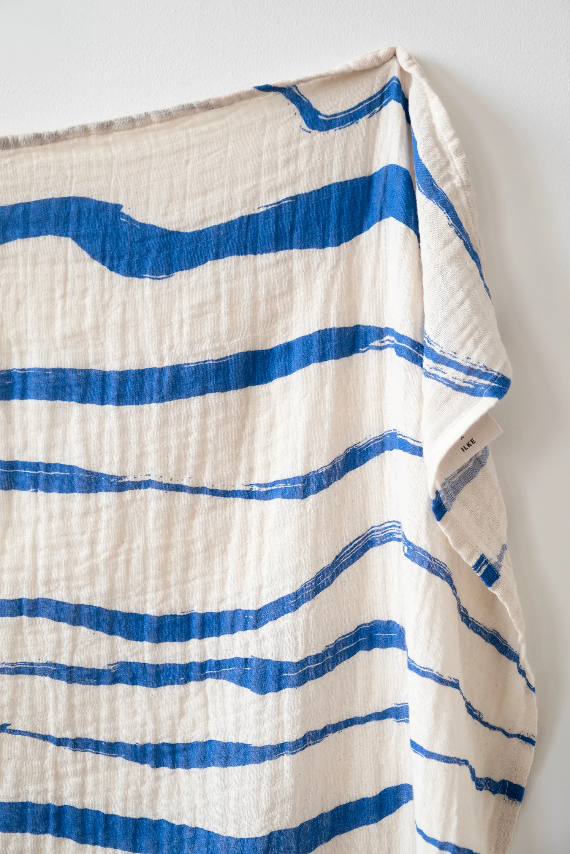 Våg muslinfilt 120x120 cm, Blue Fine Little Day