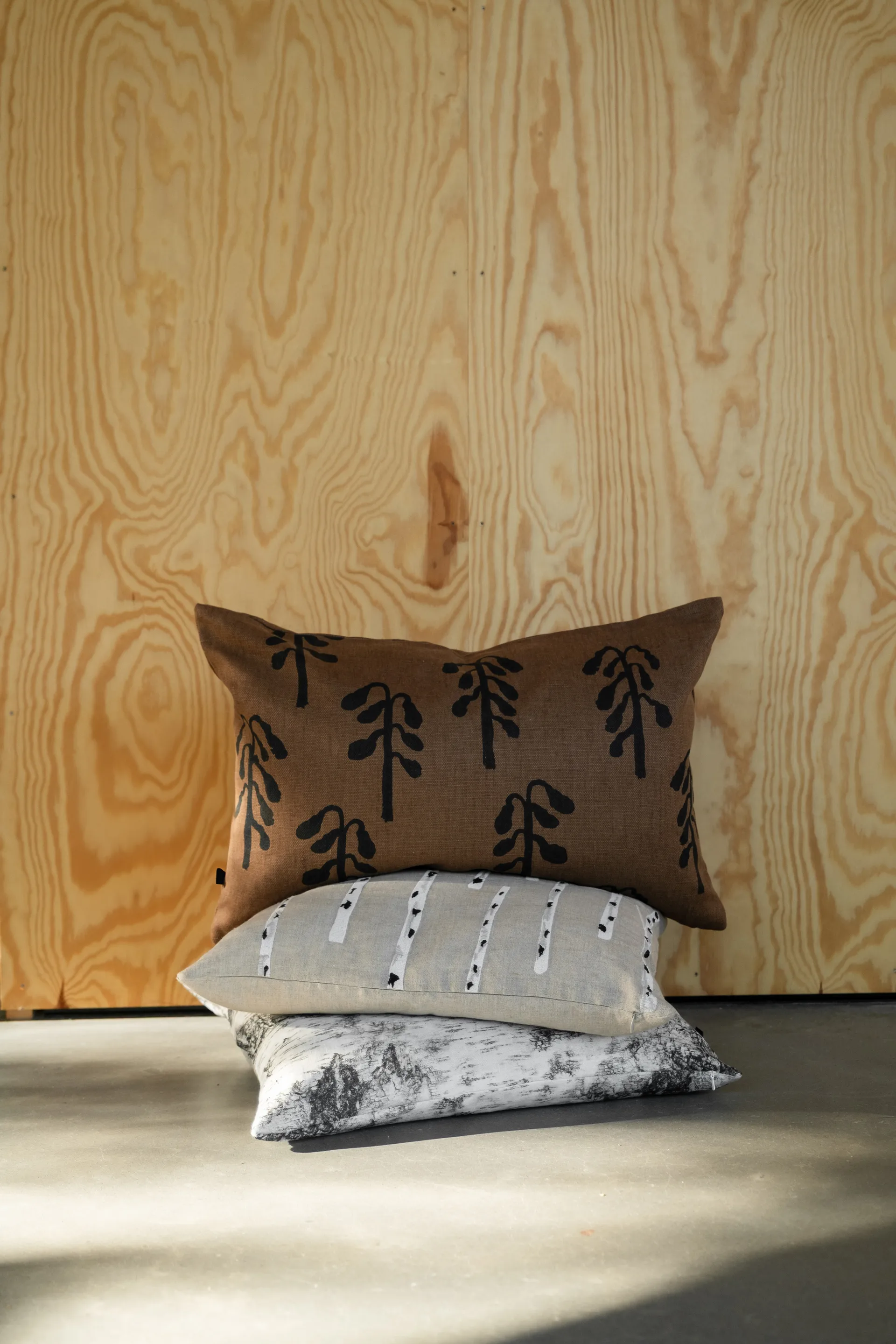 Weeping birch kuddfodral, Brown, 38x58 cm Fine Little Day