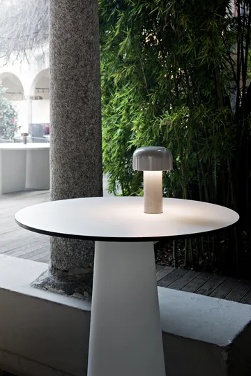 Bellhop bordslampa portabel - White - Flos