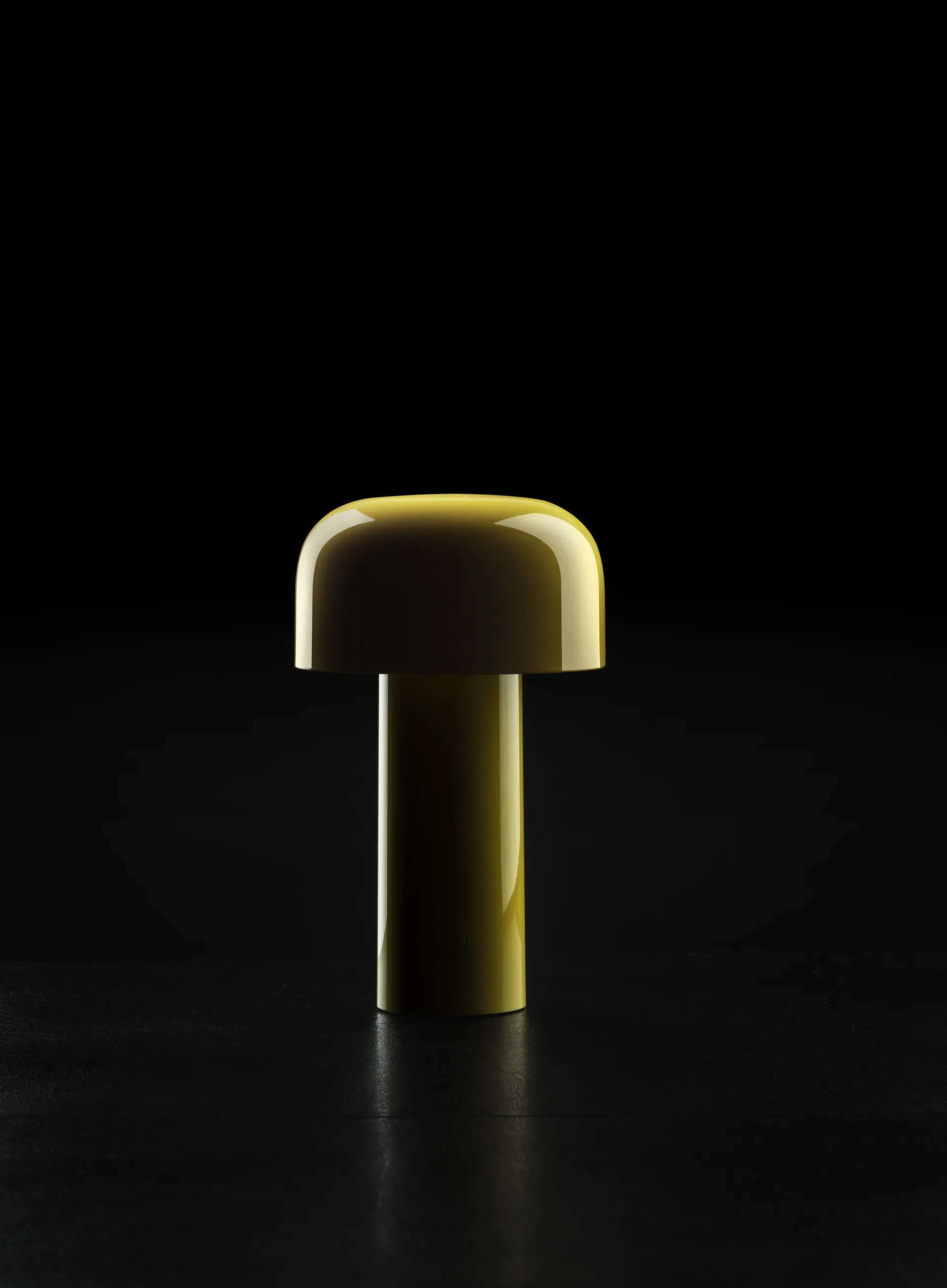 Bellhop bordslampa portabel, Yellow, IP54 (inom/utomhus) Flos