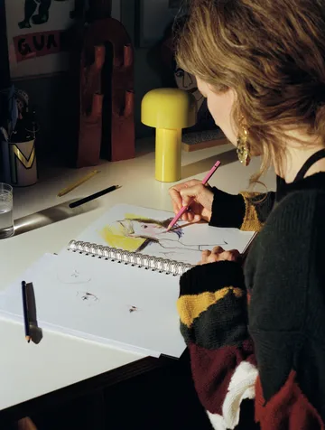 Bellhop bordslampa portabel - Yellow, IP54 (inom/utomhus) - Flos