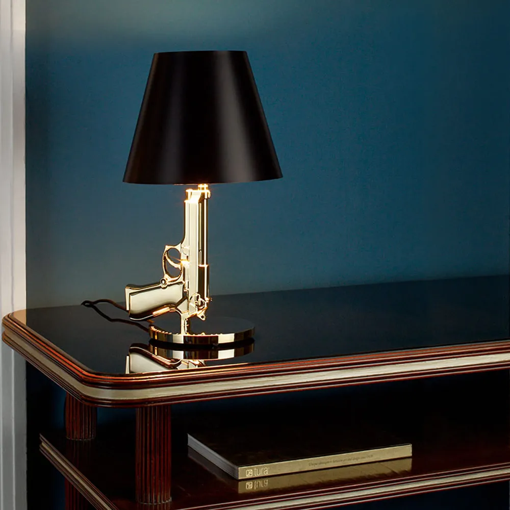 Gun Bedside bordslampa, Guld Flos