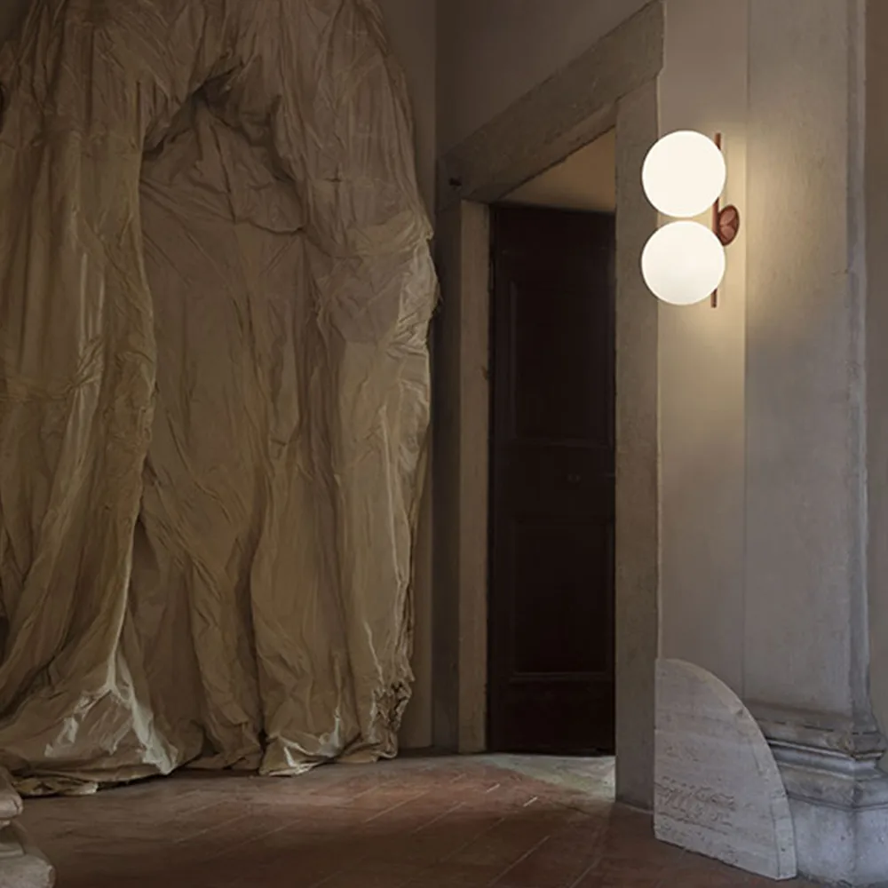 IC lights C/W2 Double vägglampa, Burgundy-opal Flos