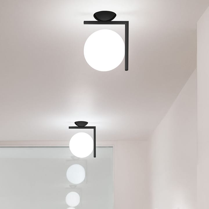 IC lights C/W2 vägglampa, burgundy, opal Flos