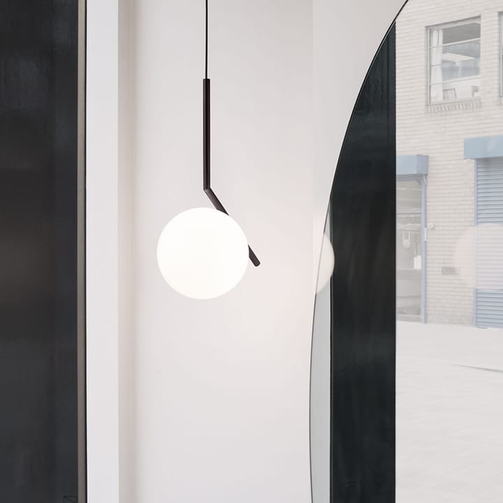 IC lights S2 pendel, krom, opal Flos