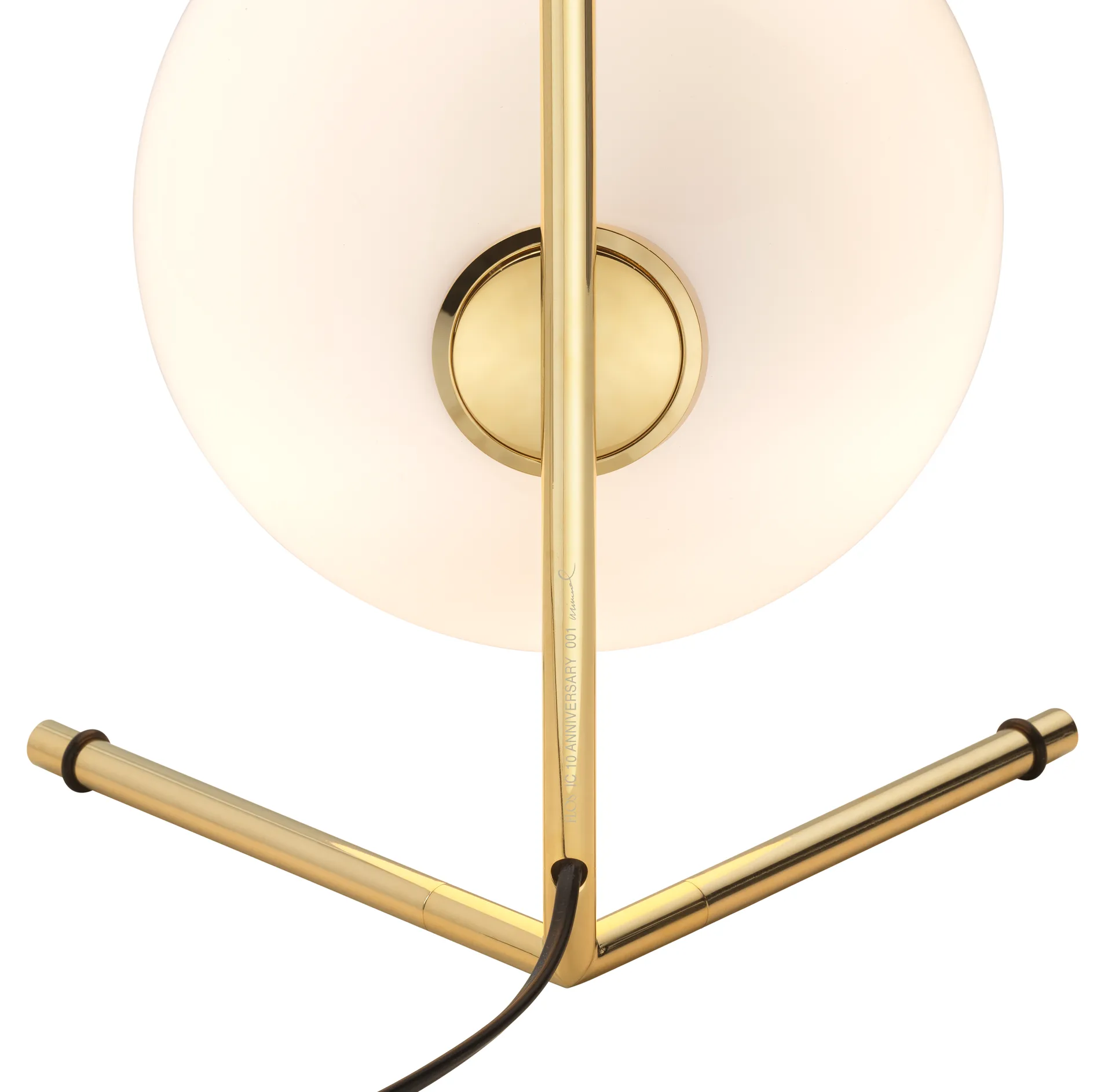 IC T1 Low bordslampa 38 cm, Gold Flos