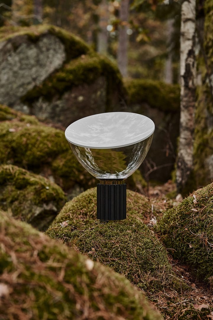 Taccia Small bordslampa LED 48,5 cm, svart, glaskupa Flos