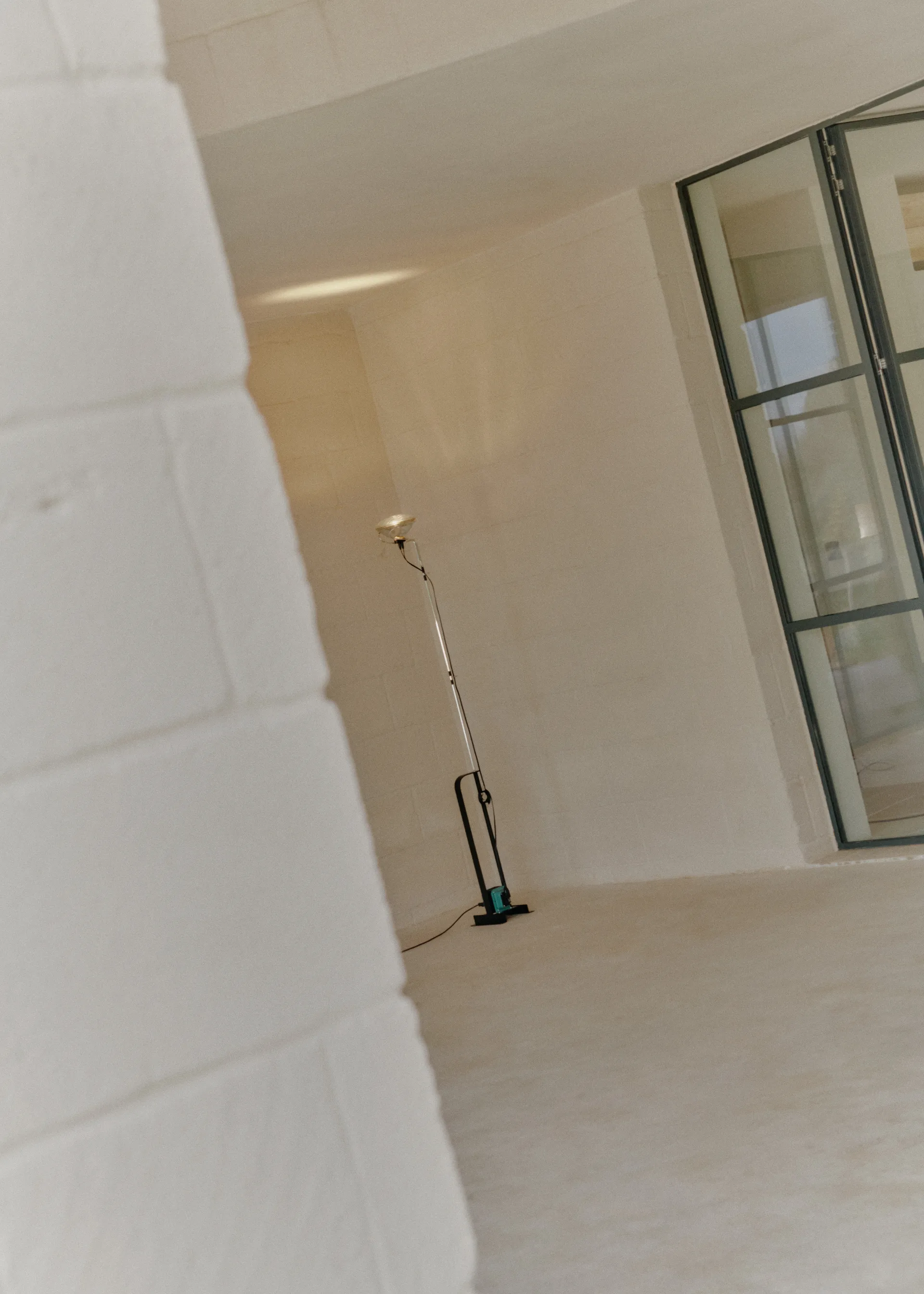 Toio Led golvlampa - Svart (EU),  Flos