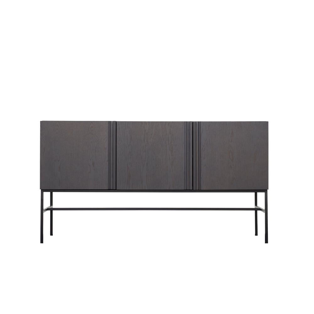 Fogia Boss sideboard Ek-3 dörrar-kalksten-metallstativ