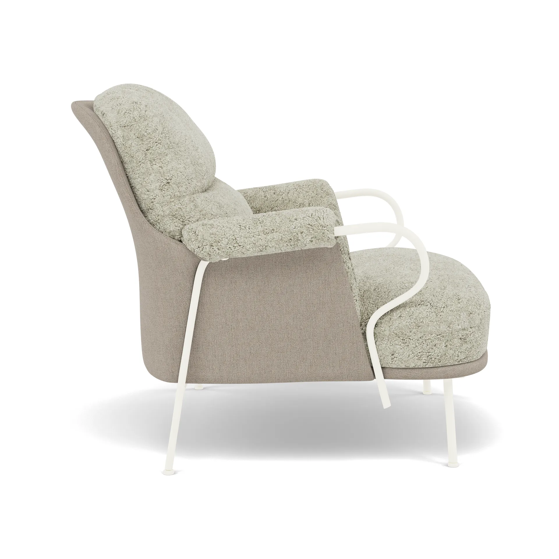 Lyra loungefåtölj, Fårskinn Mohawi-RAL1013 Fogia