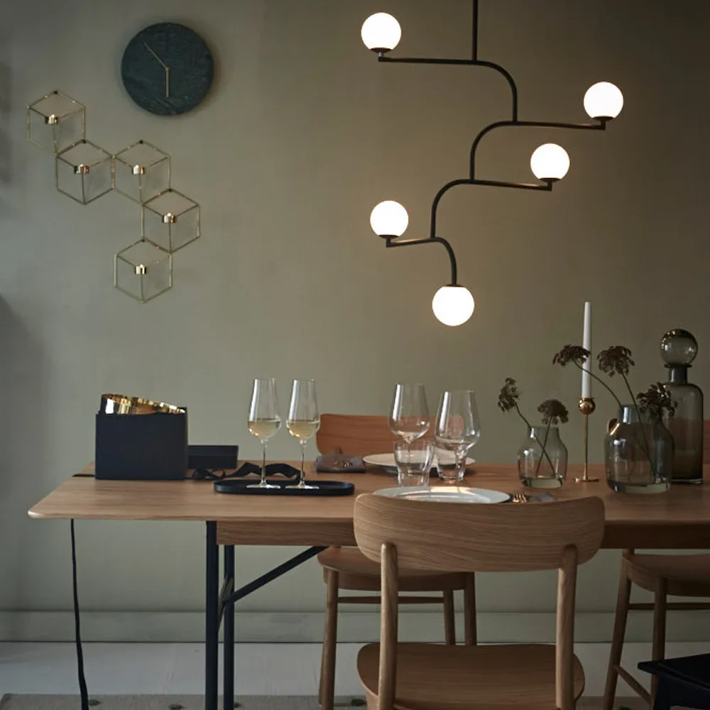 Supper matbord, ek klarlack-2 iläggsskivor 50 cm Fogia