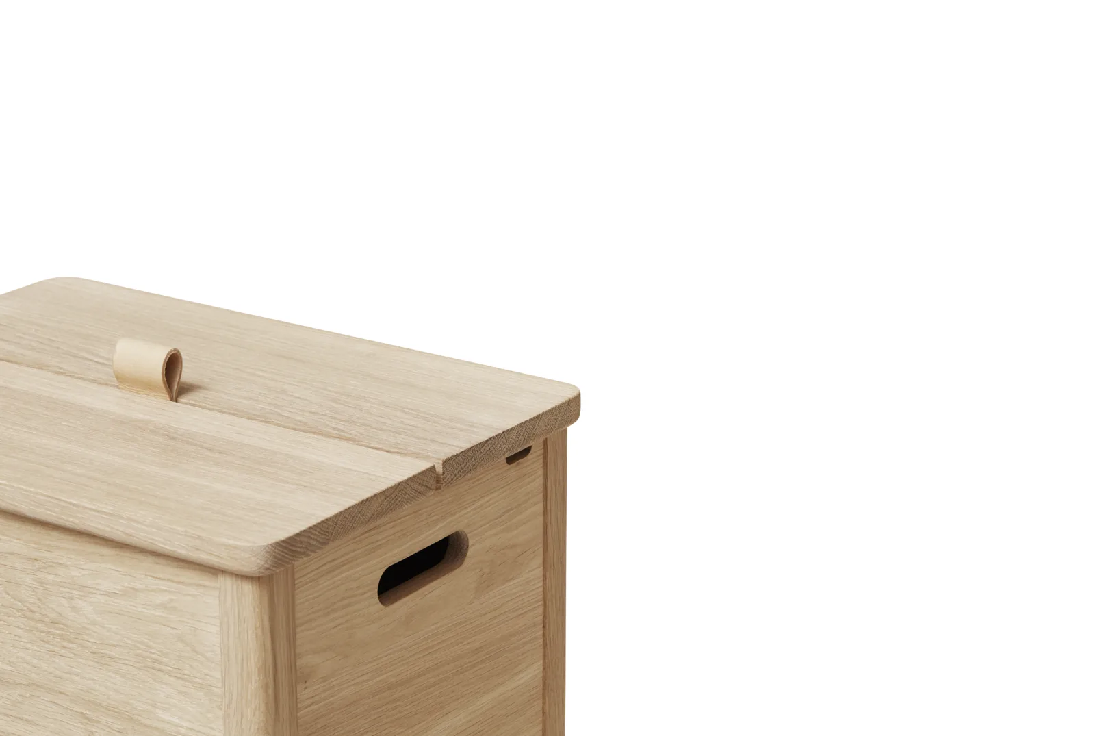 A Line tvättkorg, Vit ek Form & Refine