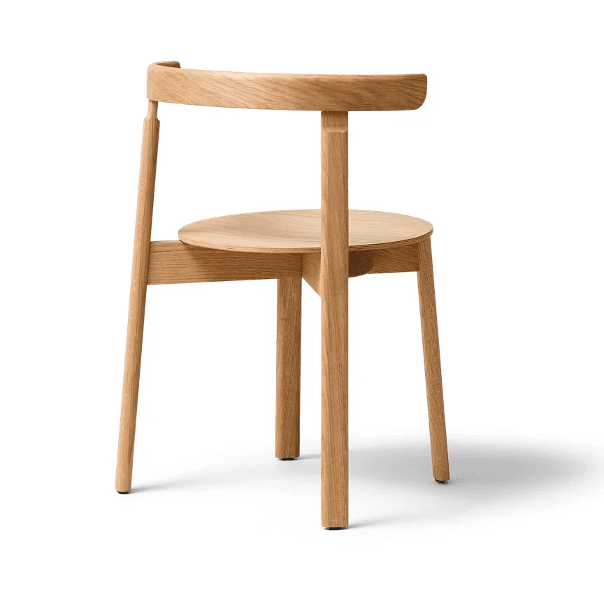 Lunar stol, Ek Form & Refine