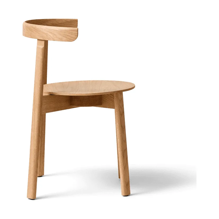 Lunar stol, Ek Form & Refine