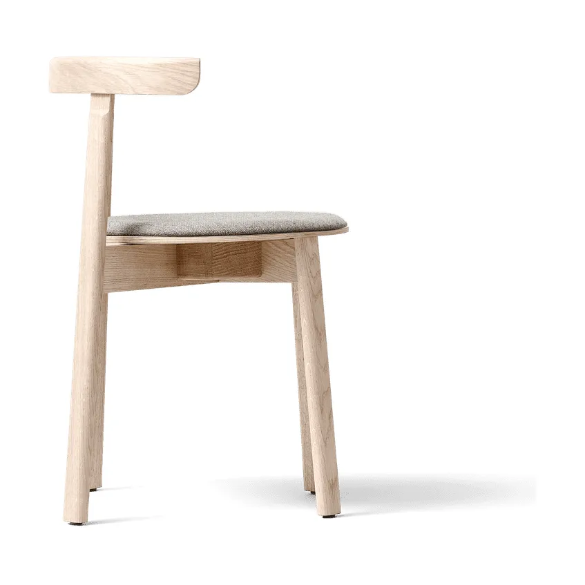 Lunar stol, Vit ek-Hallingdal 65-0227 Form & Refine