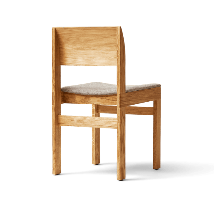 Sonder stol, Ek-Hallingdal 65-0227 Form & Refine