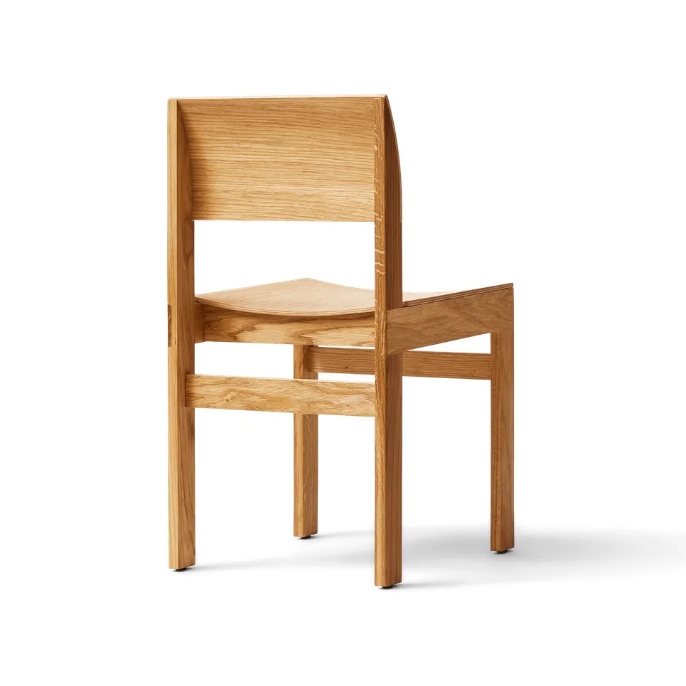 Sonder stol, Ek Form & Refine